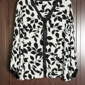 Christian Siriano for J Jill Black and White Leaf Print Women's Blouse